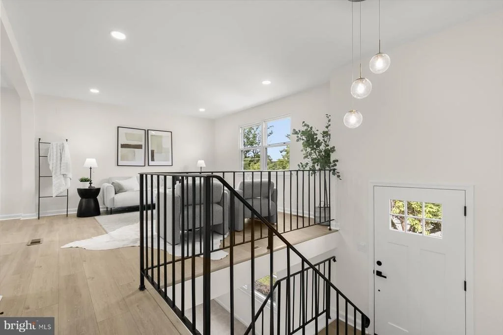 Photo of 1506 OPUS AVENUE