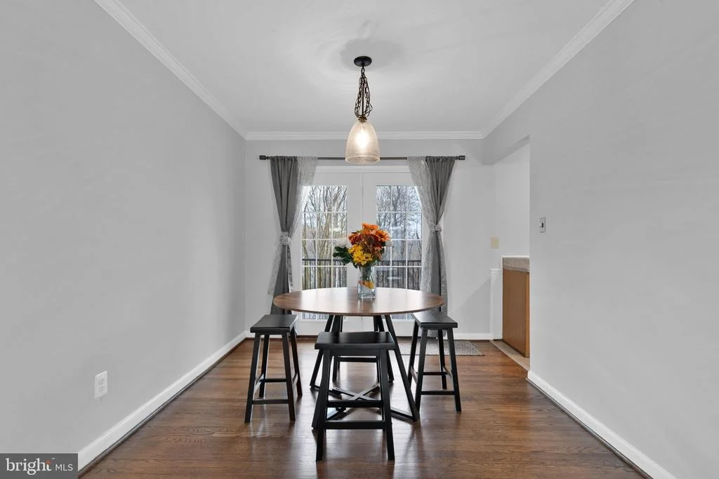 Photo of 1029 BROADVIEW ROAD