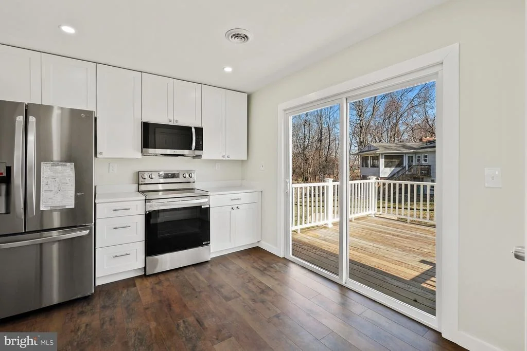Photo of 1546 RIDGELY DRIVE