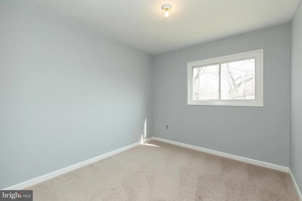 Photo of 1502 JAMES STREET