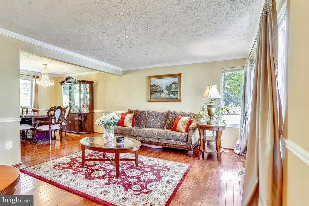 Photo of 1423 CAVENDISH DRIVE