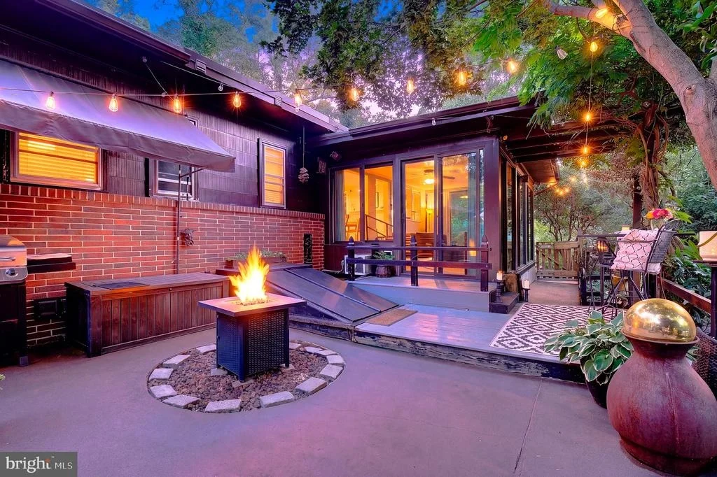 Photo of 1169 LATROBE DRIVE