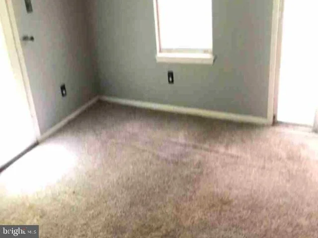 Photo of 19 SUMMIT COURT