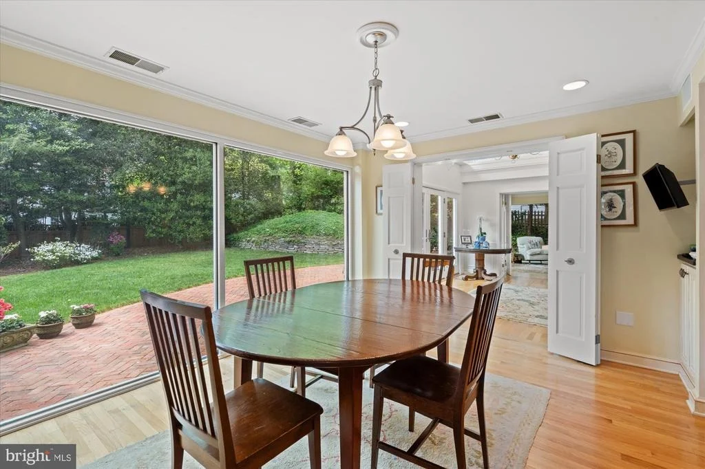 Photo of 2238 47TH STREET NW
