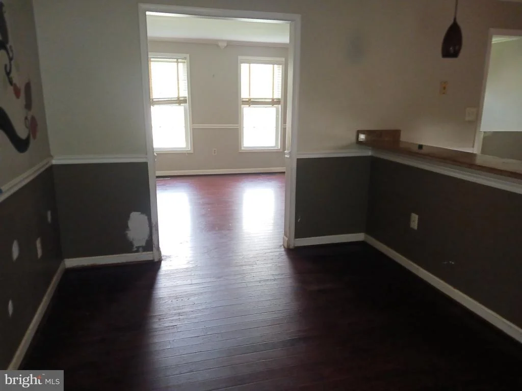 Photo of 6101 CENTRAL AVENUE