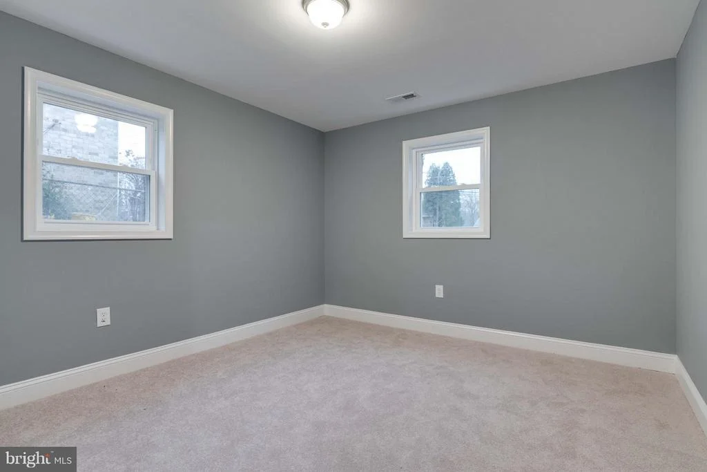 Photo of 7405 WALKER MILL ROAD