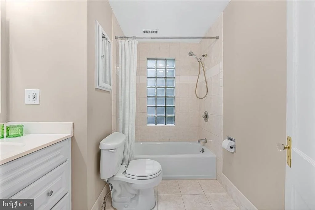 Photo of 4651 Q STREET NW