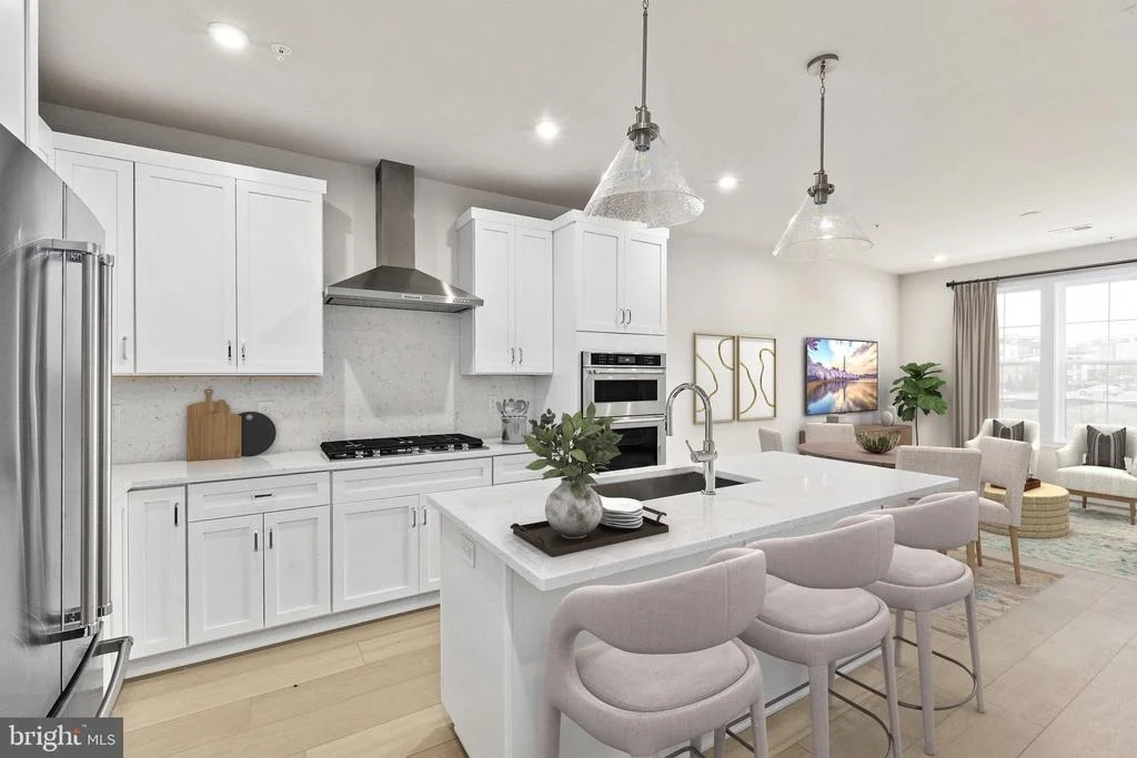 Photo of 22133 MIDMOORE DRIVE