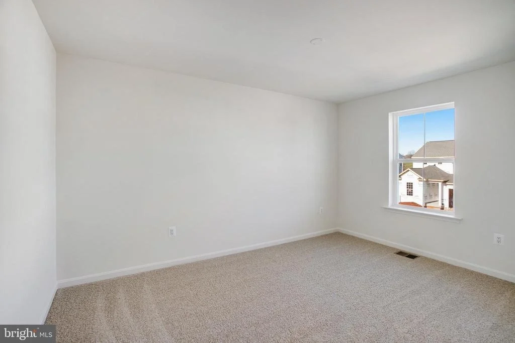 Photo of 620 CLOVER LANE