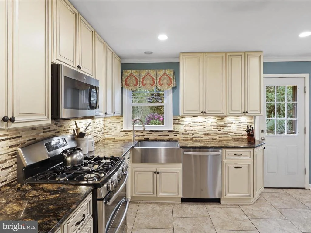 Photo of 7005 GALGATE DRIVE