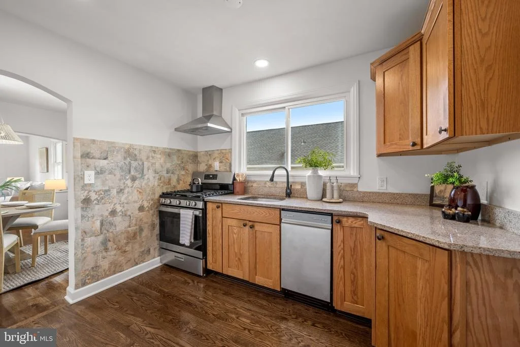 Photo of 210 4TH AVENUE
