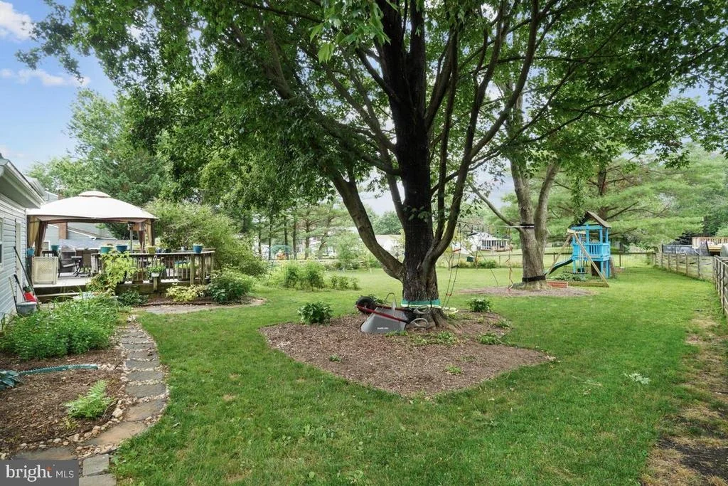 Photo of 7090 JASPER DRIVE