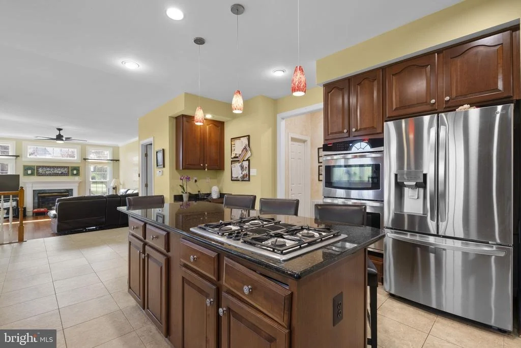 Photo of 805 LINDSEY MANOR LANE