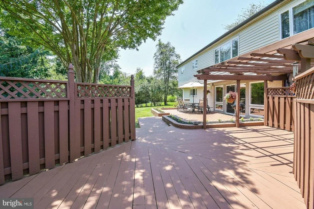 Photo of 1120 DEVERE DRIVE