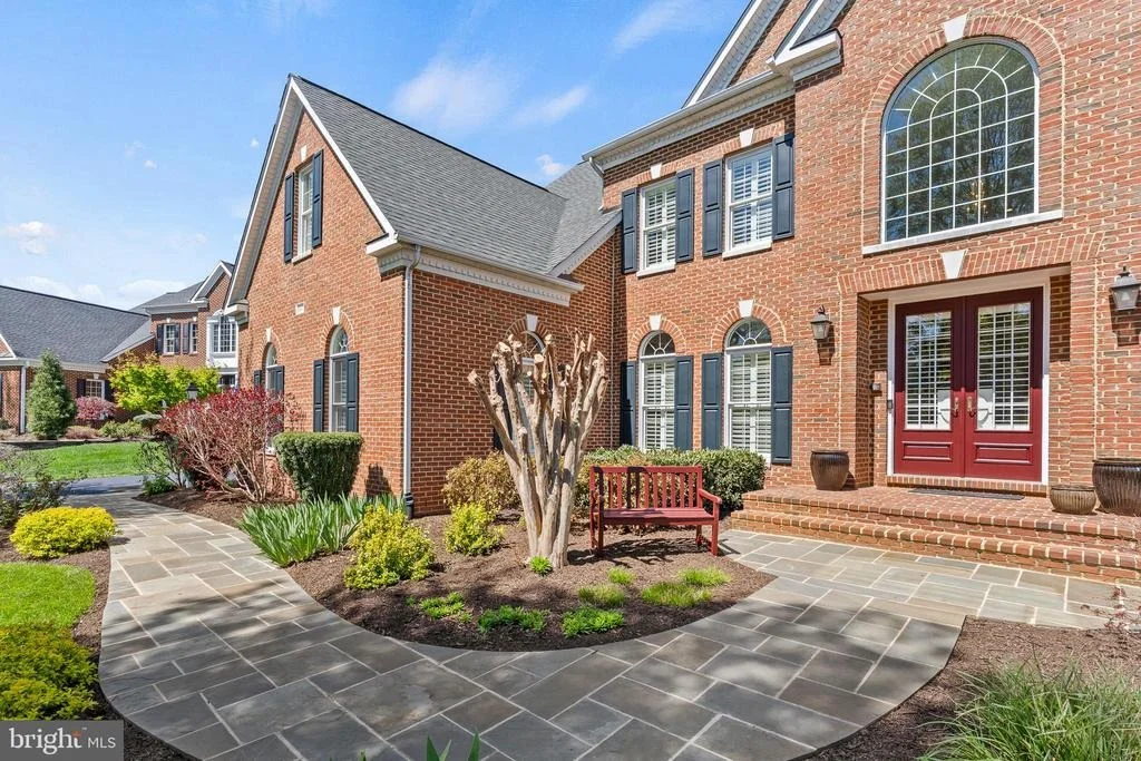 Photo of 24176 SPRING MEADOW CIRCLE