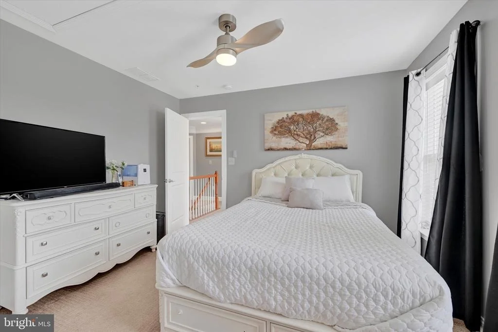 Photo of 7510 LEAFY TREE LANE