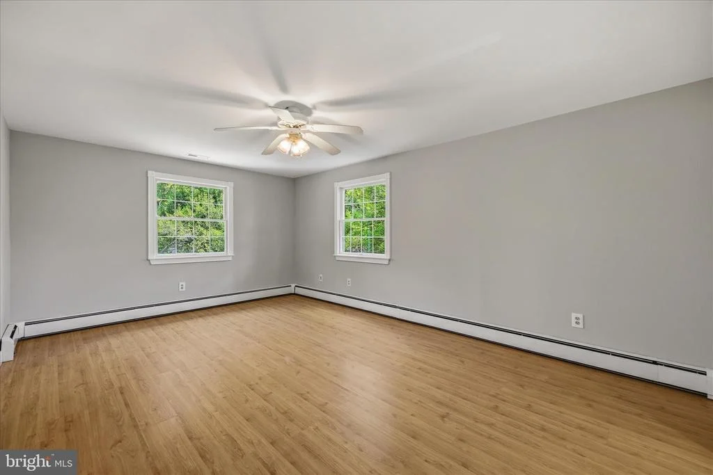 Photo of 565 SUNSET KNOLL ROAD