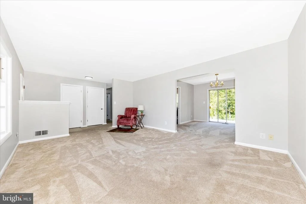 Photo of 11813 RENICK LANE