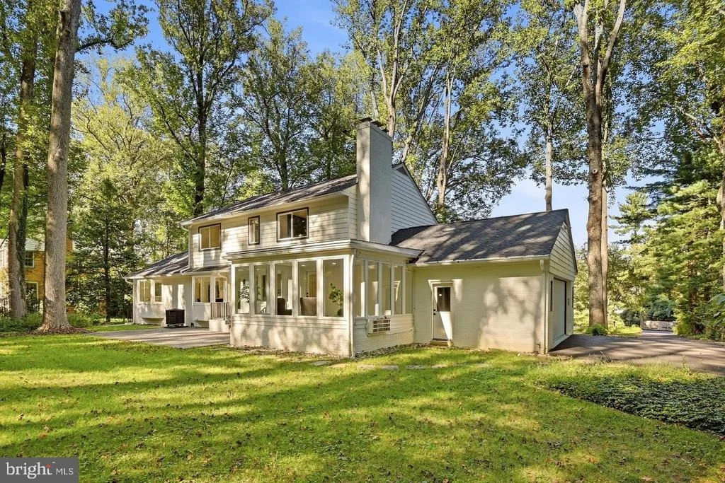 Photo of 8355 ALVORD STREET
