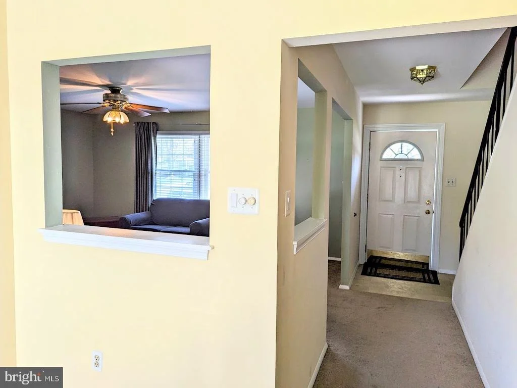Photo of 910 BARRINGTON DRIVE