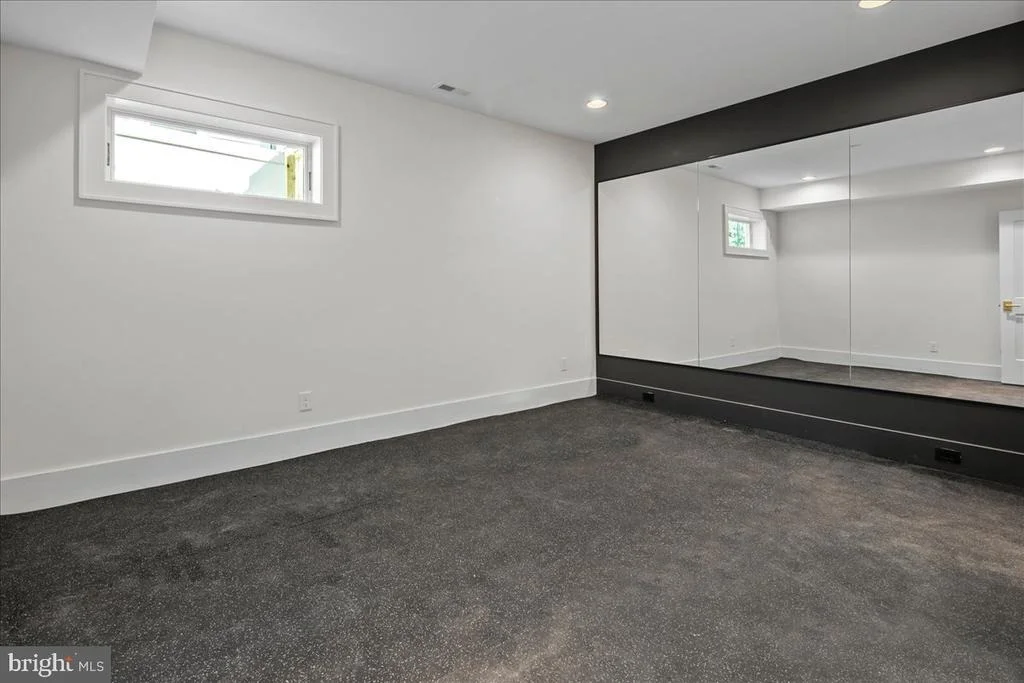 Photo of 6716 VAN FLEET DRIVE