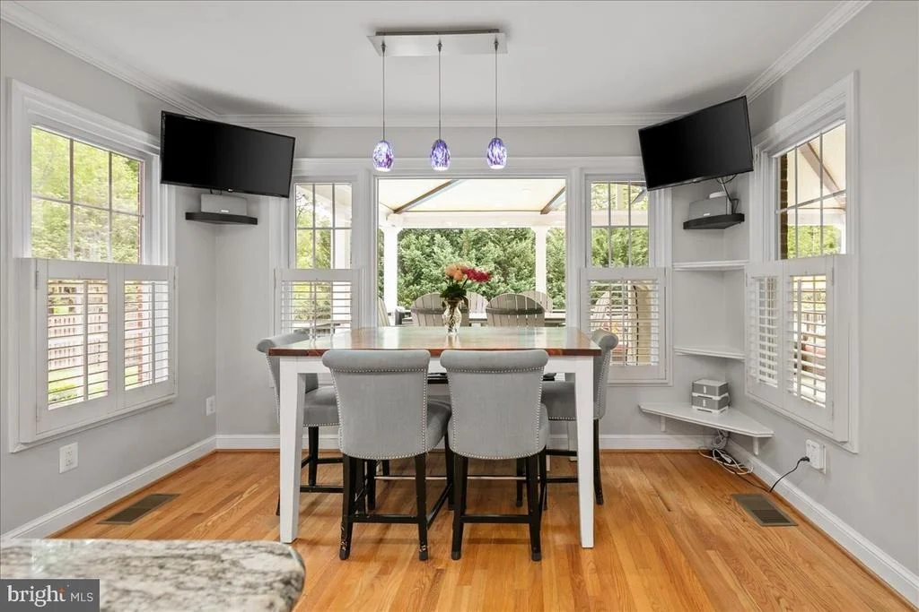 Photo of 9426 MOUNT VERNON CIRCLE