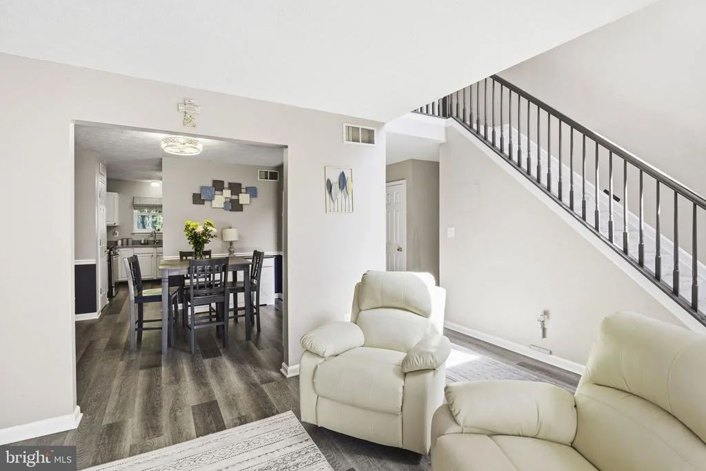 Photo of 736 LUCKY AVENUE