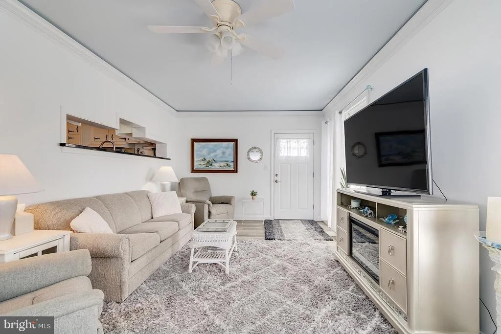 Photo of 36964 LAWS POINT ROAD