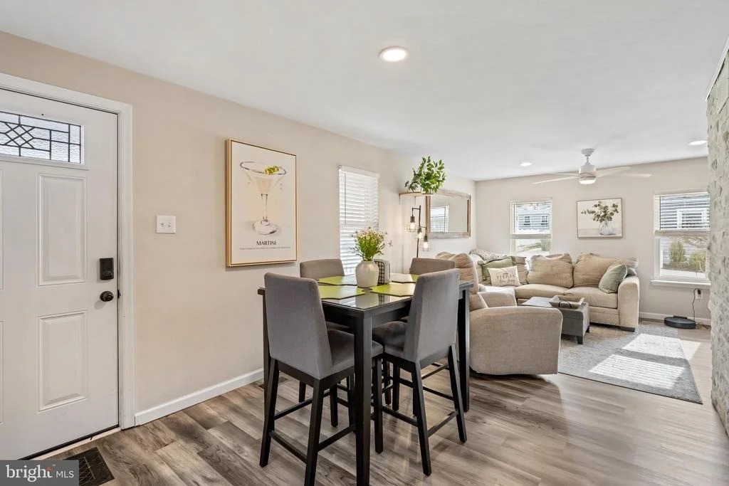 Photo of 215 BOULEVARD AVENUE