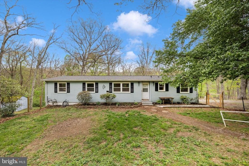 Photo of 360 BERNICE DRIVE