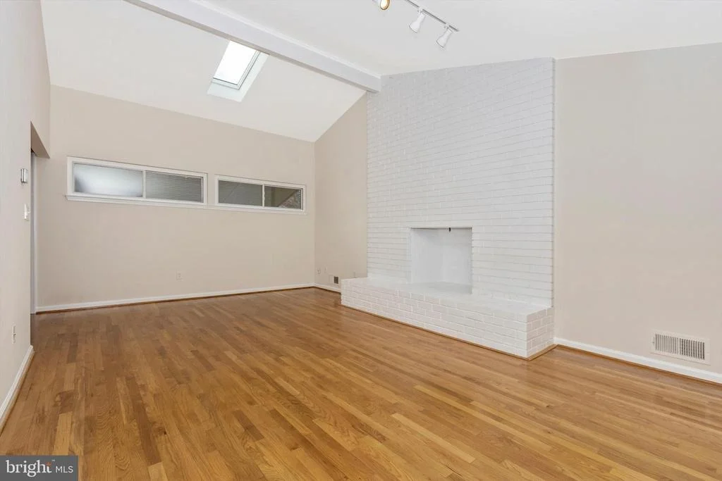 Photo of 11403 CLARA STREET