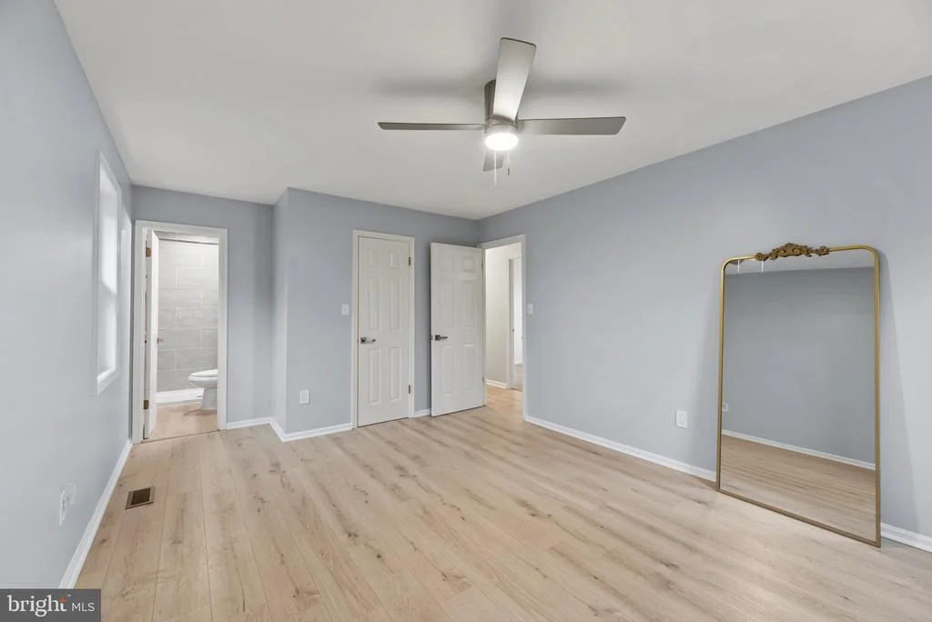 Photo of 9947 BOYDS TURN ROAD