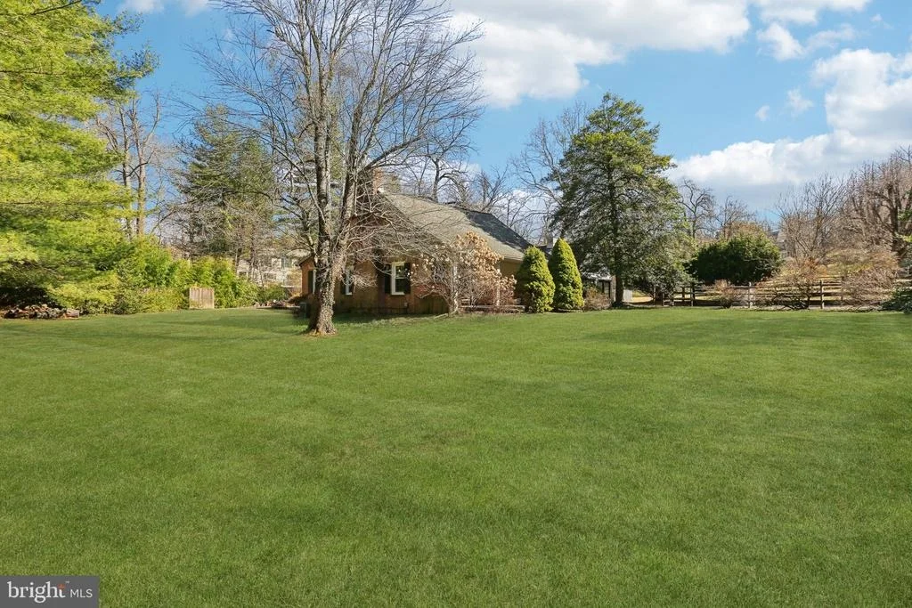 Photo of 1500 WILLOW AVENUE