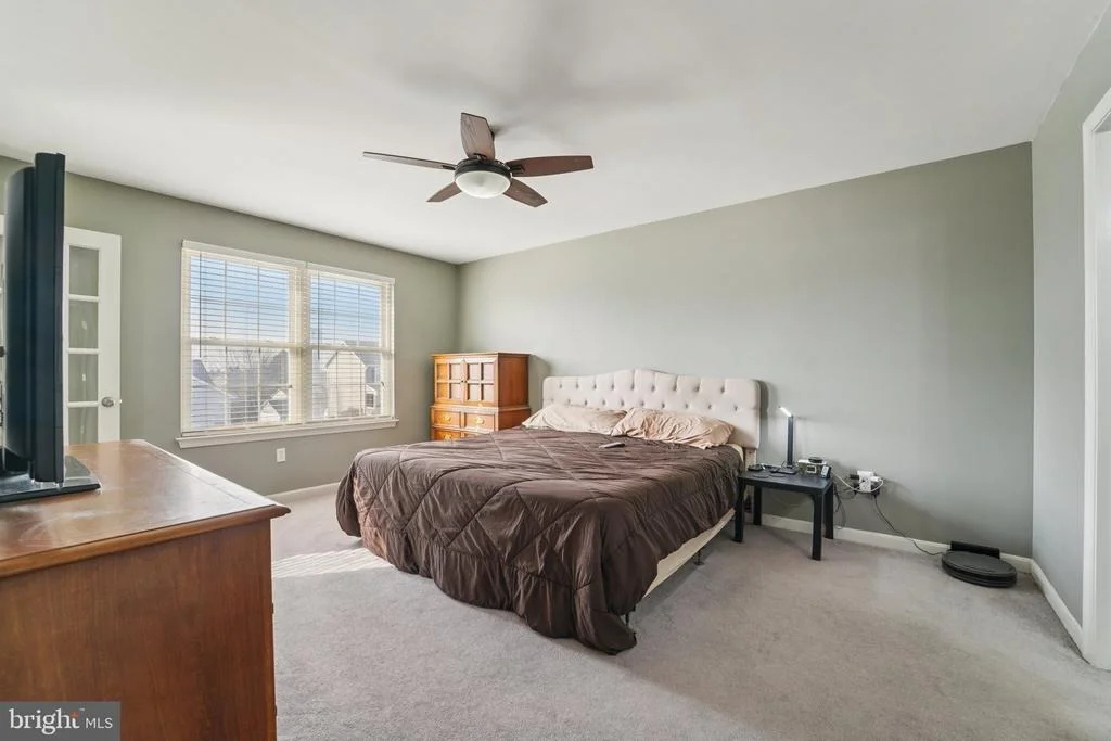 Photo of 1005 GULLO ROAD
