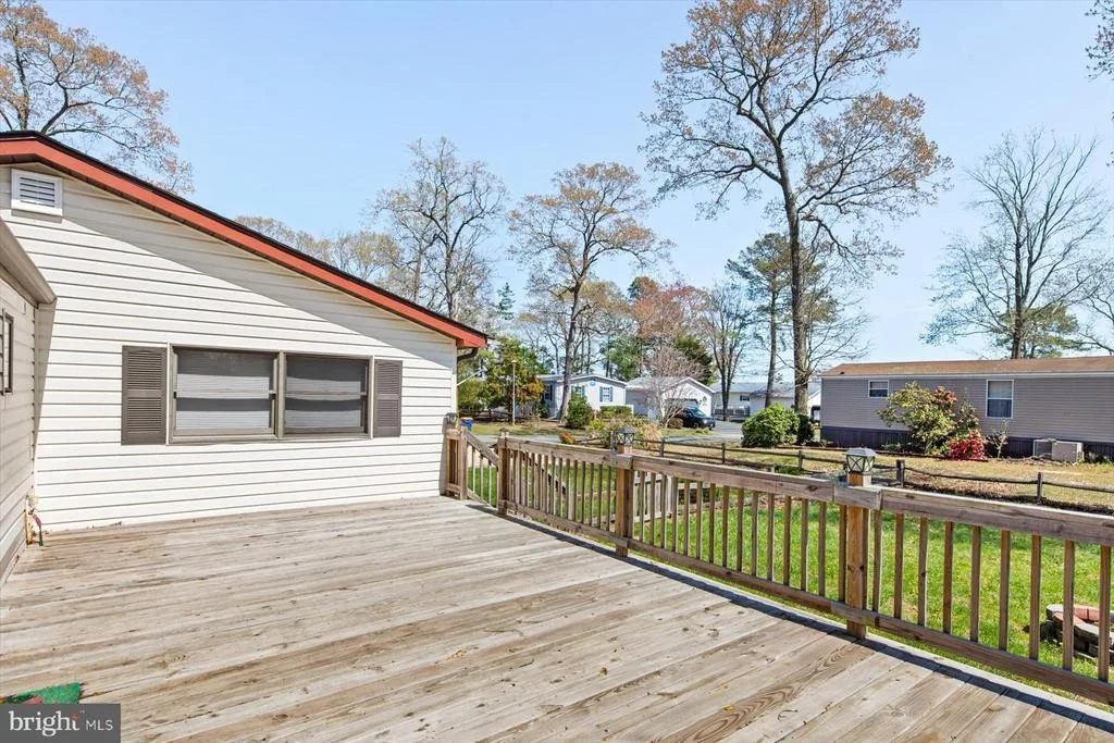 Photo of 34482 SUNSET DRIVE
