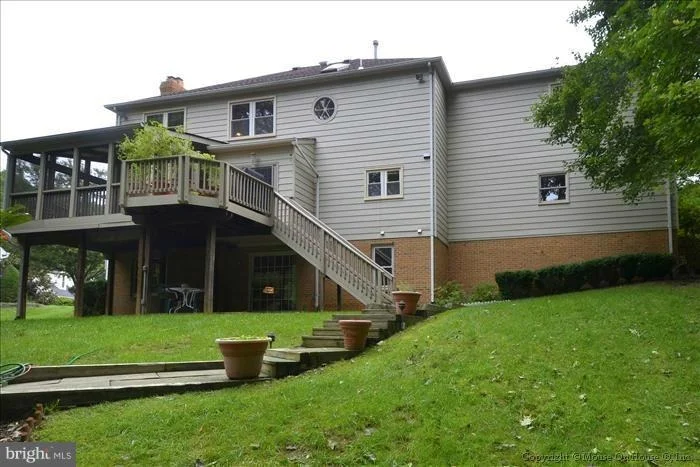 Photo of 608 SILVERSTONE COURT