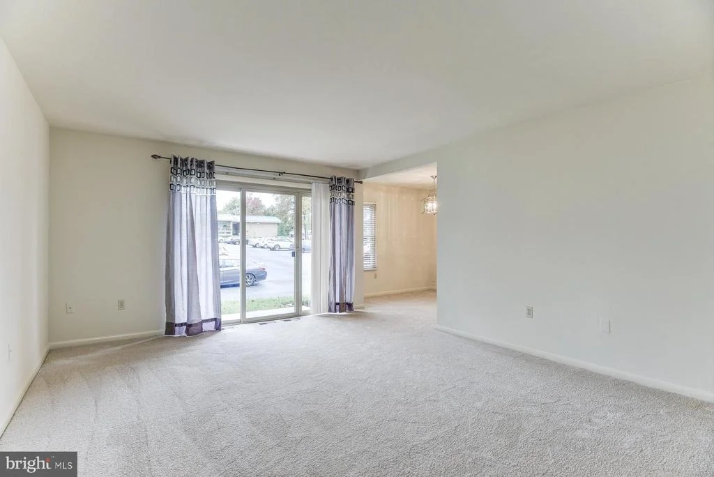 Photo of Unit 82F at 3632 GLENEAGLES DRIVE