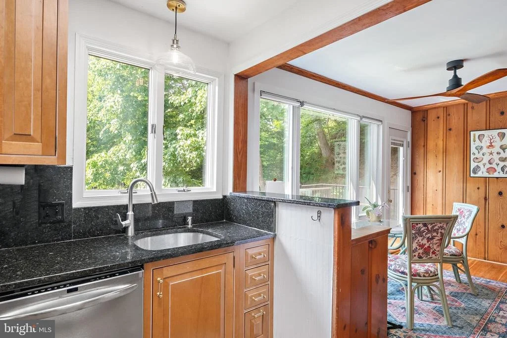 Photo of 1448 WESTWAY