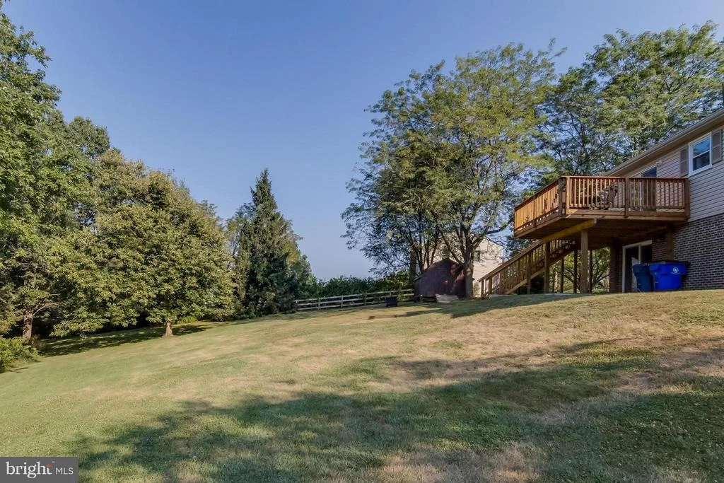 Photo of 7306 COUNTRYSIDE DRIVE