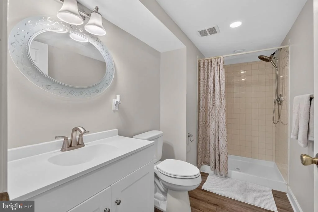 Photo of 6518 DEBHILL LANE