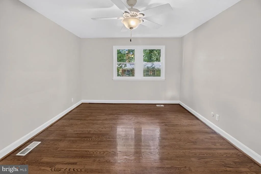 Photo of Unit 143 at 8640 GEREN ROAD