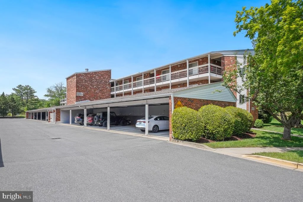 Photo of Unit 173C at 3511 FOREST EDGE DRIVE