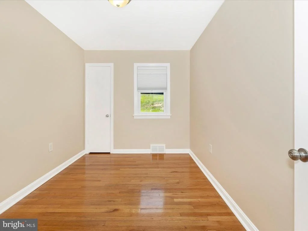 Photo of 1112 2ND AVENUE