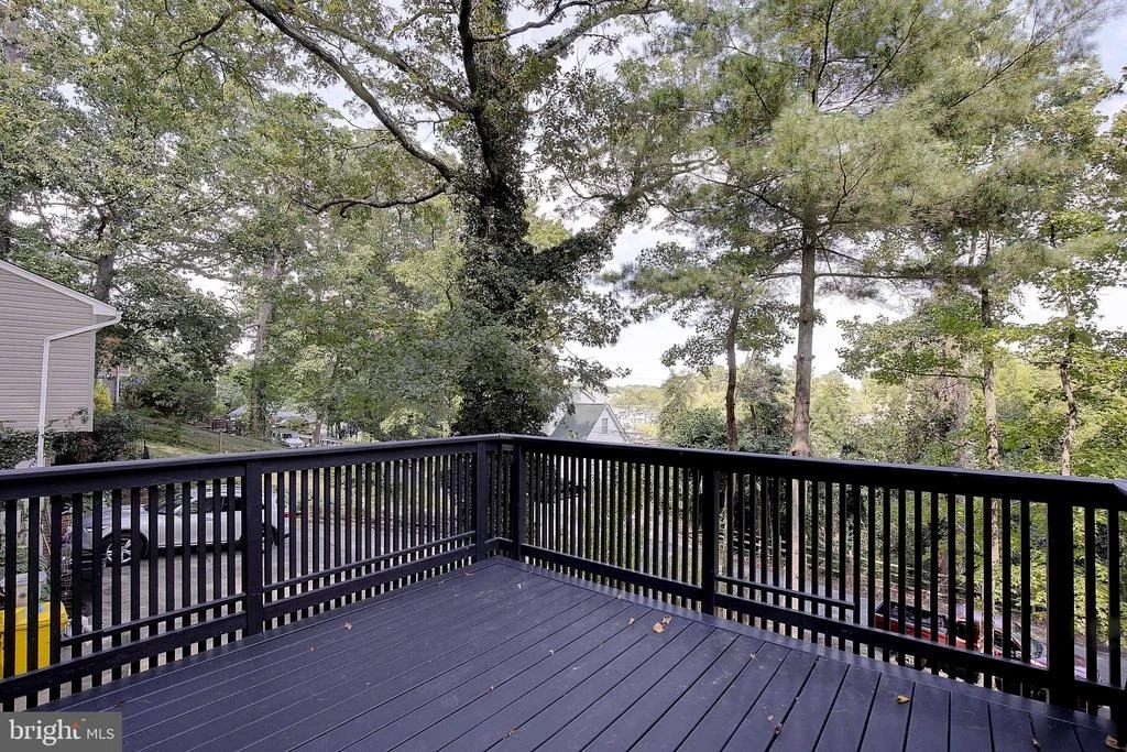 Photo of 349 ARBUTUS DRIVE