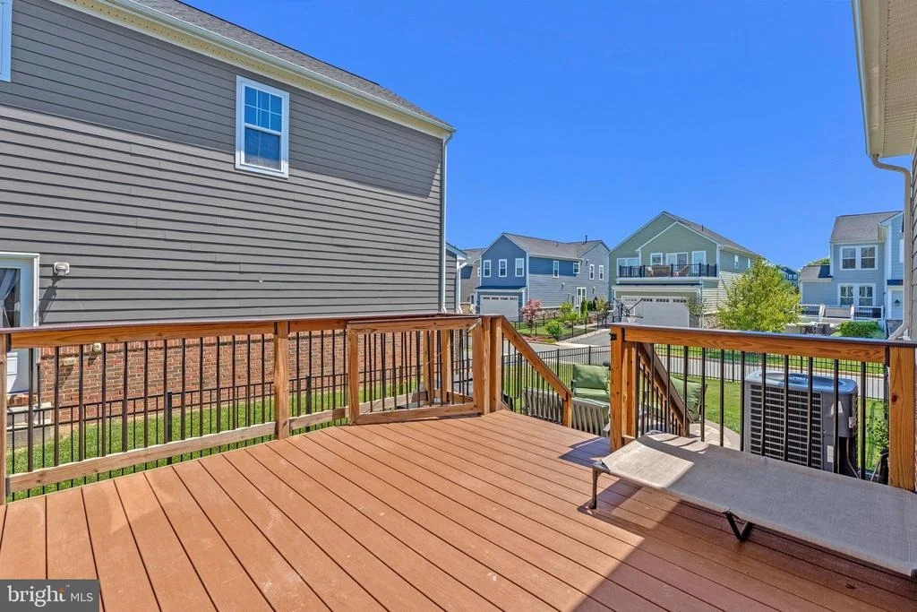 Photo of 1007 THEMIS STREET SE