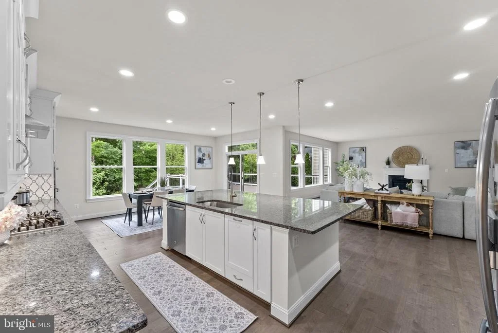 Photo of 23754 KILKERRAN DRIVE