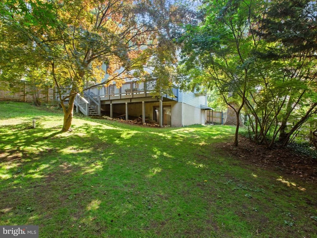 Photo of 1153 HAMPTON ROAD