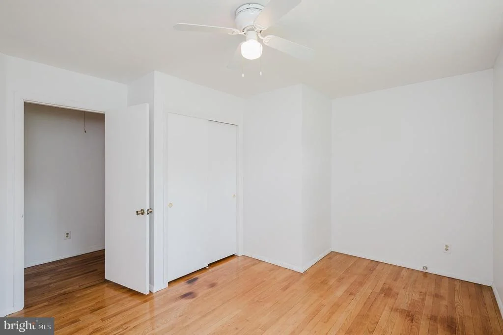 Photo of 625 FOXCROFT DRIVE