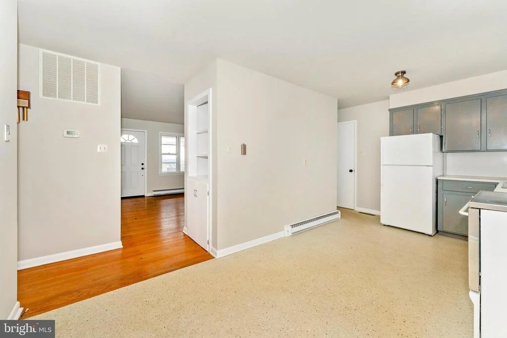 Photo of 6438 BROAD RUN ROAD