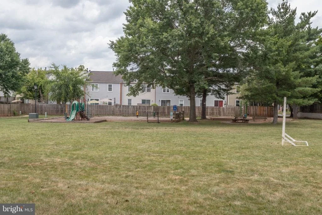 Photo of 9696 COPELAND DRIVE